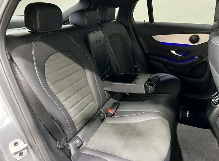 1000022791.jpg Mercedes-Benz GLC