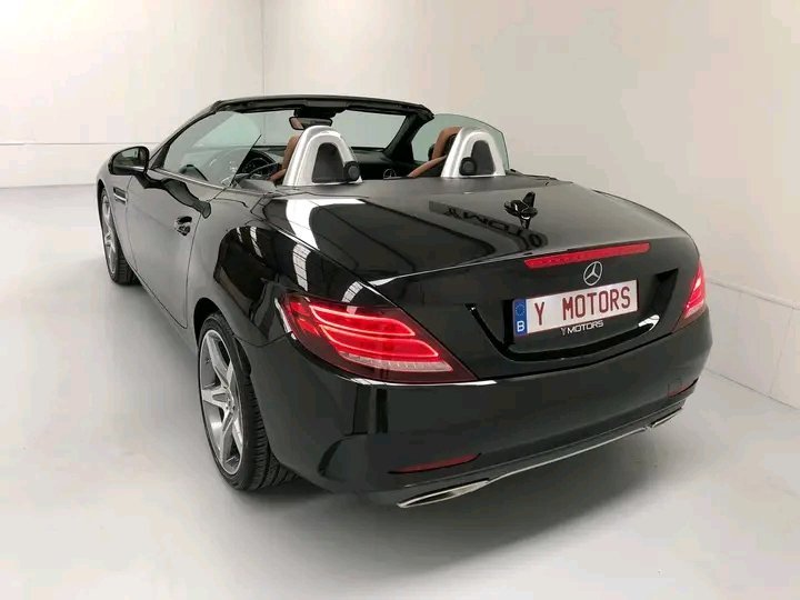 MERCEDES-BENZ SLC