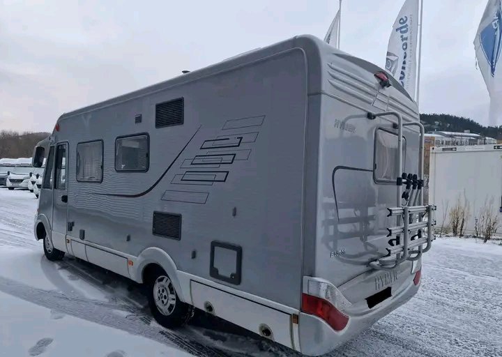 1000023068.jpg Hymer B 654 SL