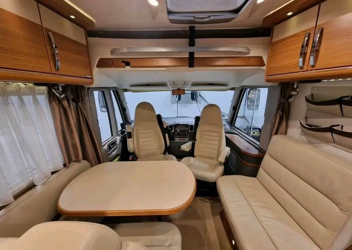 1000023073.jpg Hymer B 654 SL