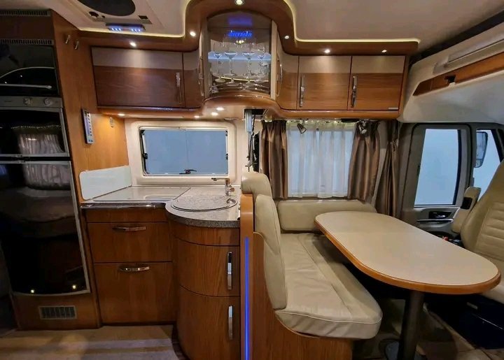 1000023075.jpg Hymer B 654 SL