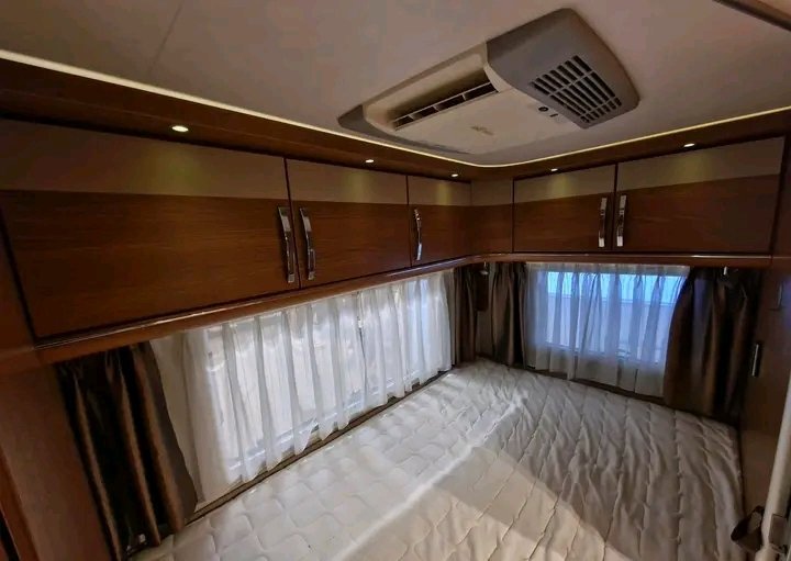 1000023083.jpg Hymer B 654 SL