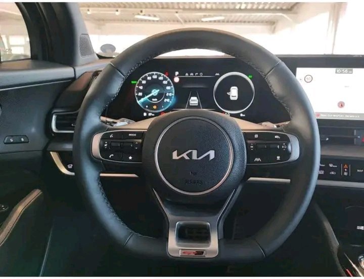 1000023384.jpg Kia SPORTAGE