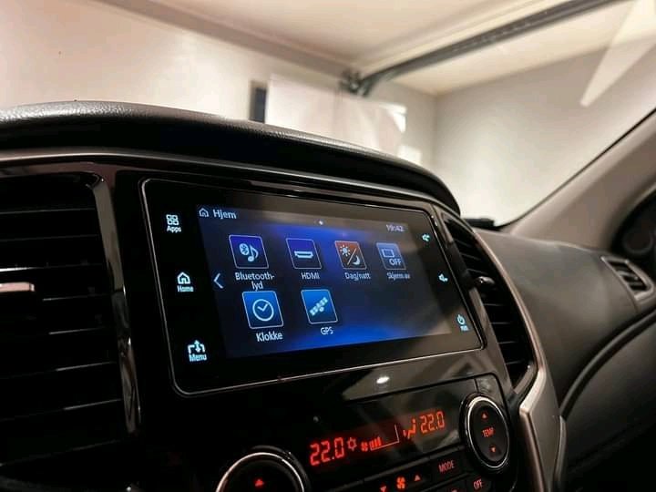 1000023624.jpg Mitsubishi L200