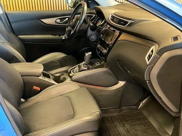 1000023880.jpg Nissan Qashqai