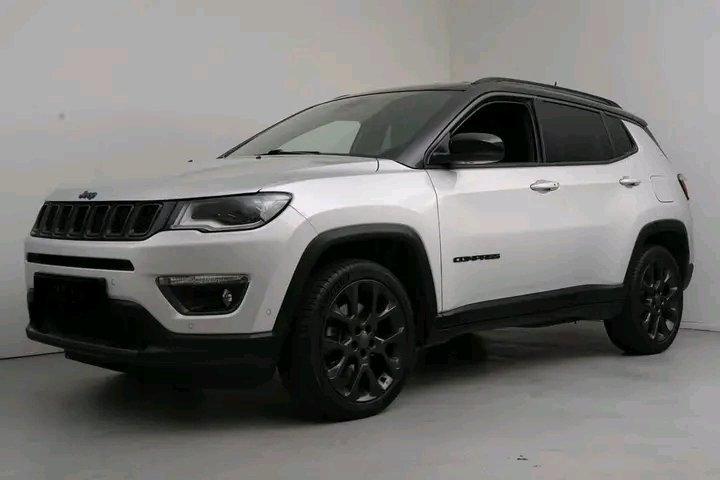 1000024188.jpg Jeep Compass