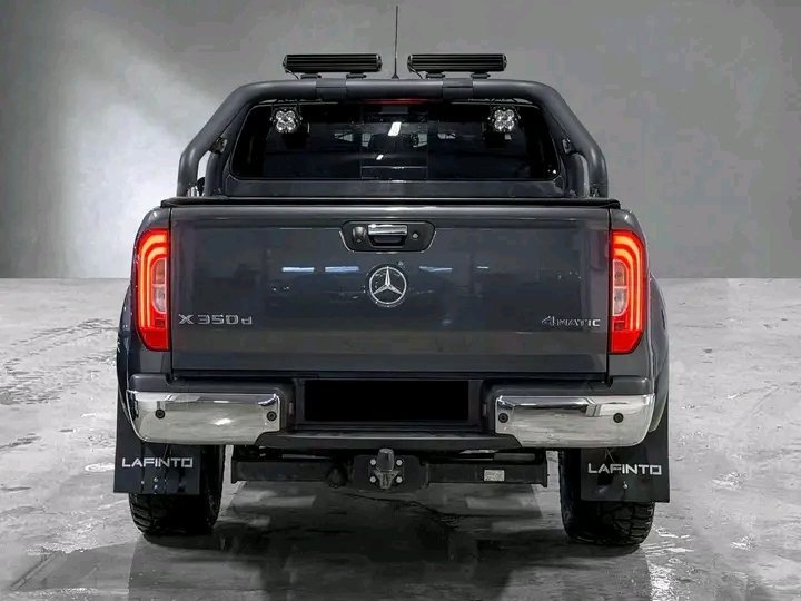 1000024212.jpg Mercedes-Benz X-Klasse