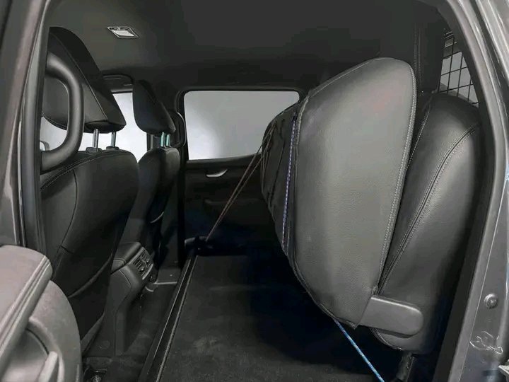 1000024229.jpg Mercedes-Benz X-Klasse