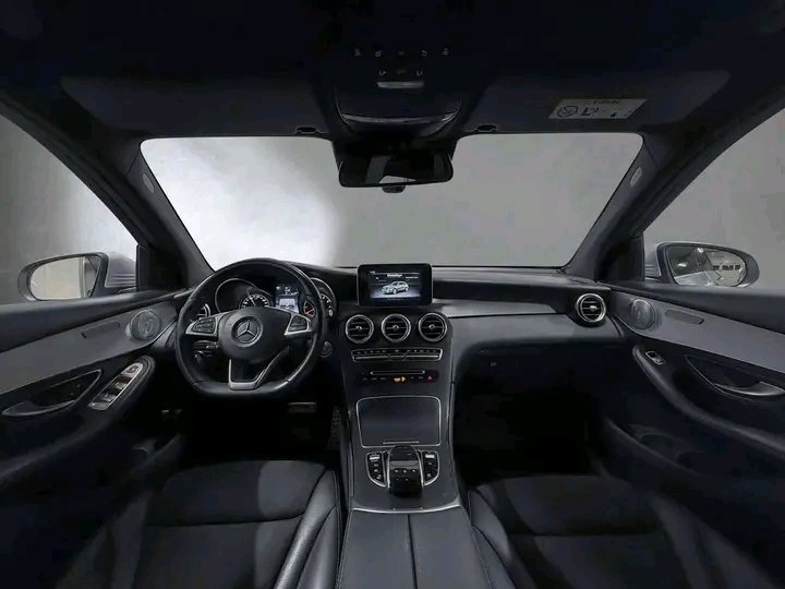 1000024374.jpg Mercedes-Benz GLC