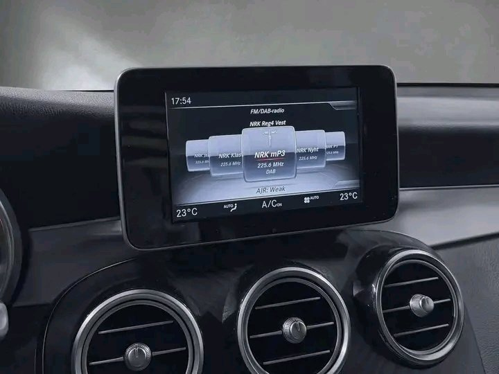 1000024378.jpg Mercedes-Benz GLC