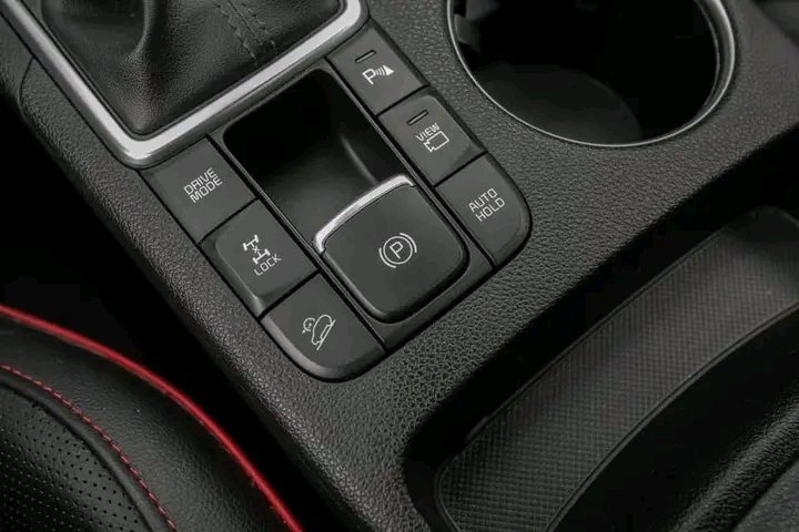 1000024542.jpg Kia Sportage