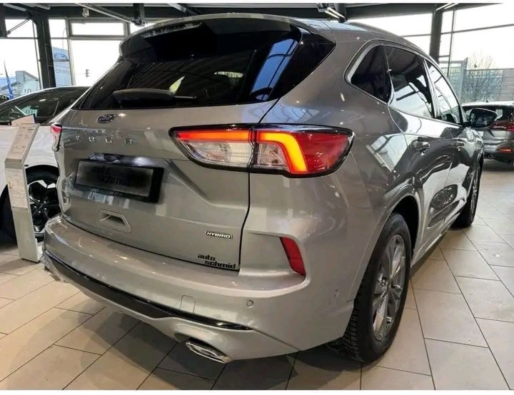 1000024727.jpg Ford Kuga FHEV