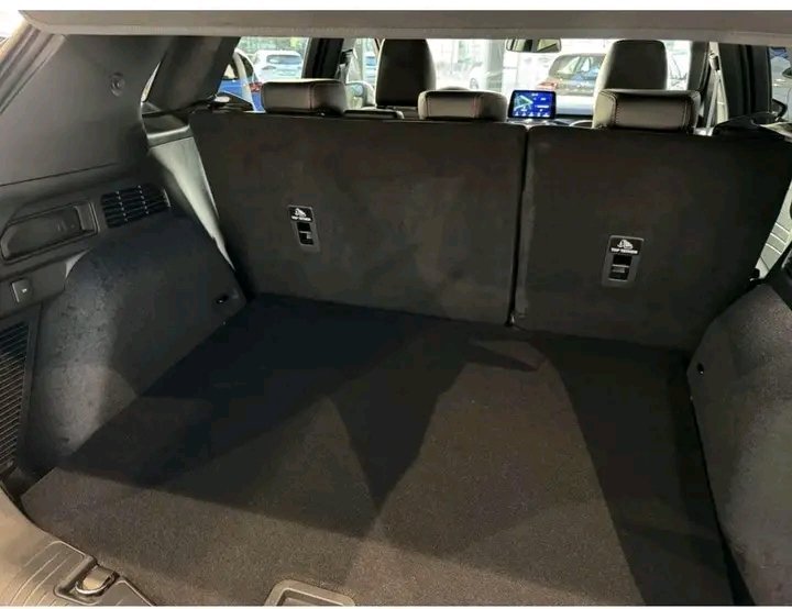 1000024735.jpg Ford Kuga FHEV