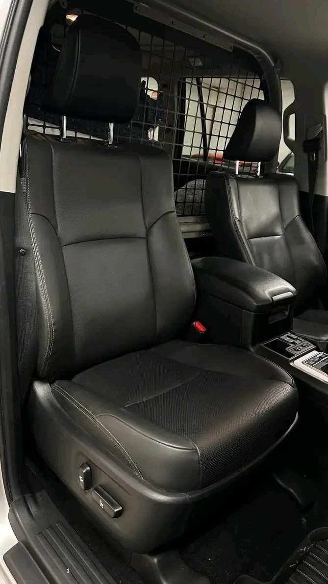 1000024841.jpg Toyota Land Cruiser