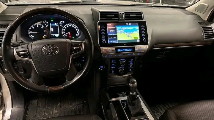 1000024848.jpg Toyota Land Cruiser