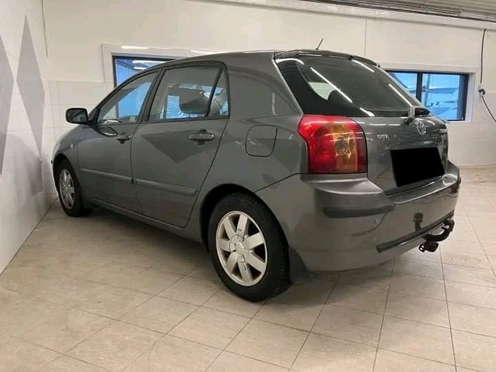 1000024900.jpg Toyota Corolla