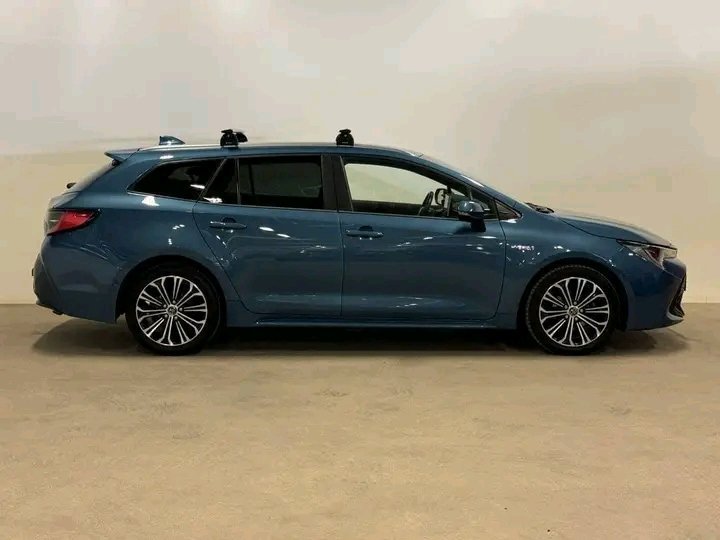 1000024923.jpg Toyota Corolla