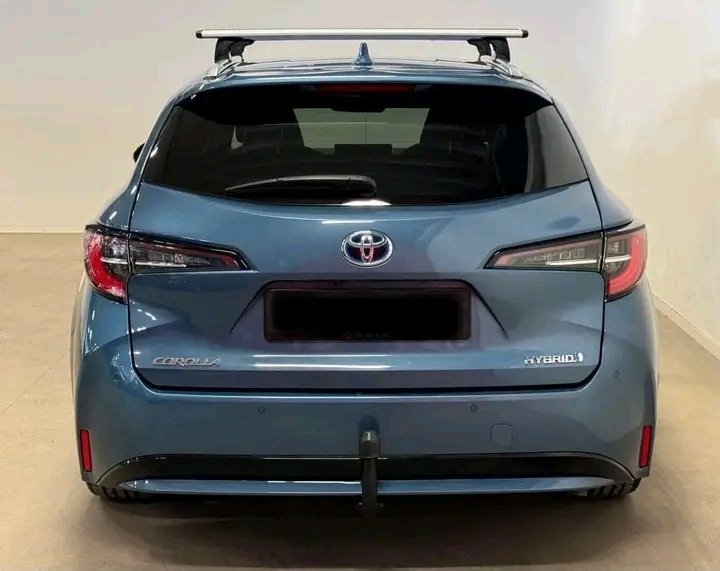 1000024924.jpg Toyota Corolla