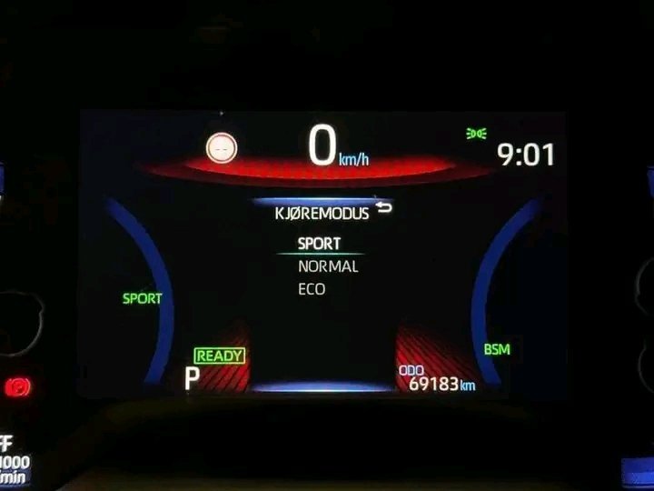 1000024941.jpg Toyota Corolla