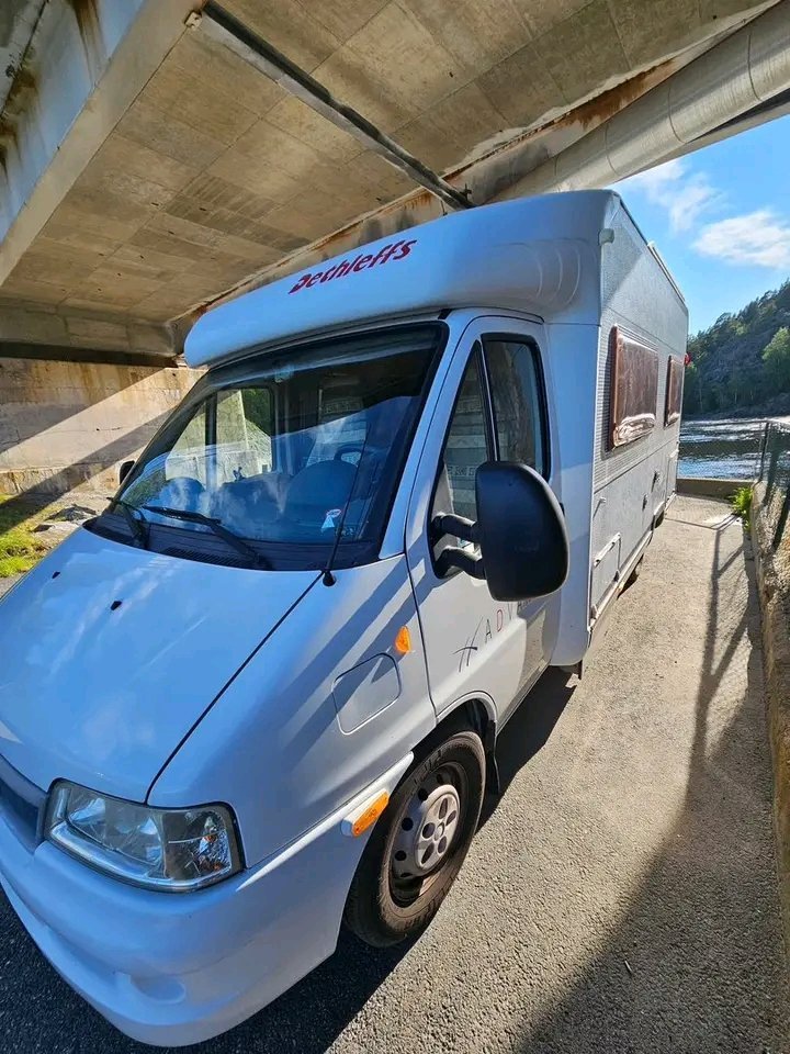 1000025143.jpg Dethleffs