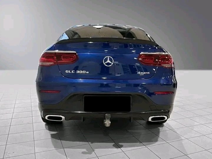 1000025159.jpg Mercedes-Benz GLC