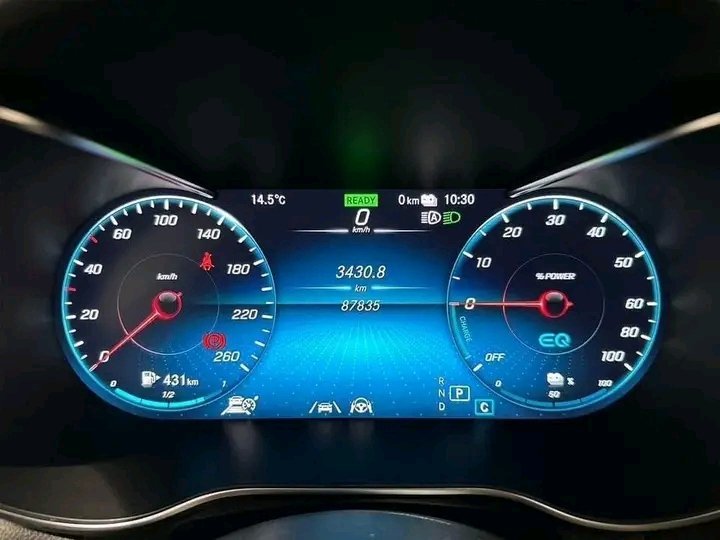 1000025168.jpg Mercedes-Benz GLC