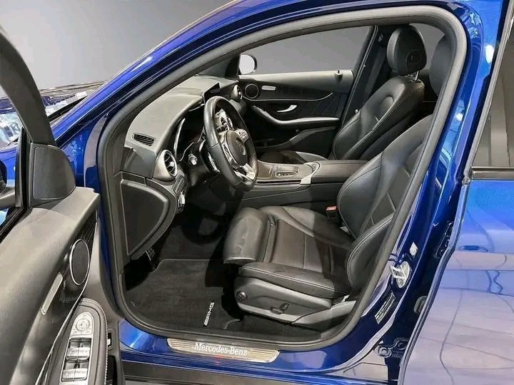 1000025169.jpg Mercedes-Benz GLC