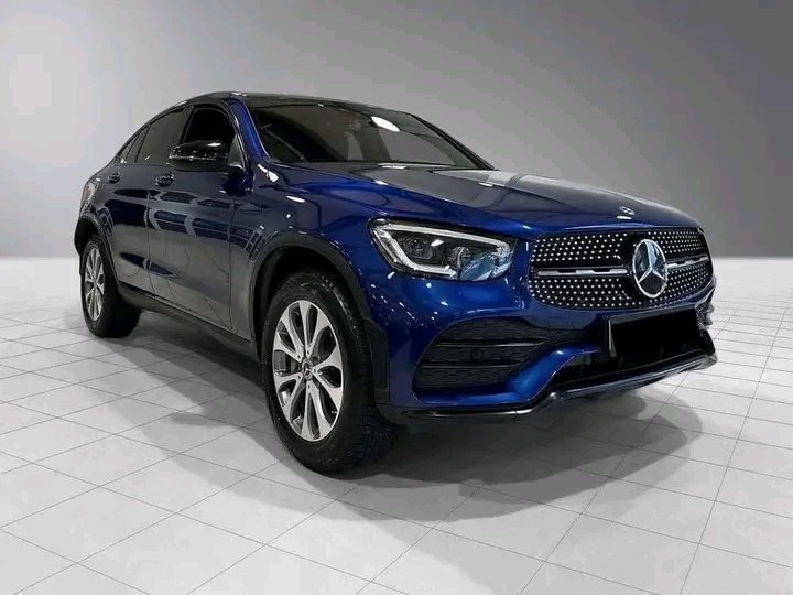 1000025174.jpg Mercedes-Benz GLC