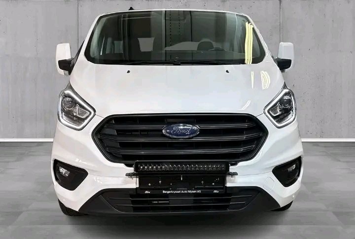 1000025576.jpg Ford Transit Custom