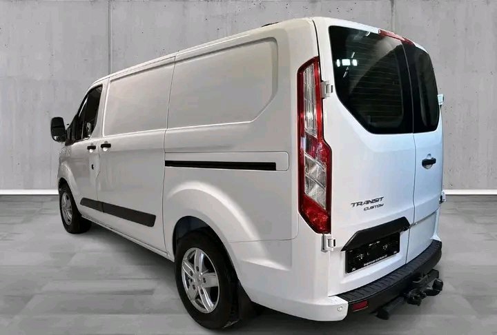 1000025578.jpg Ford Transit Custom