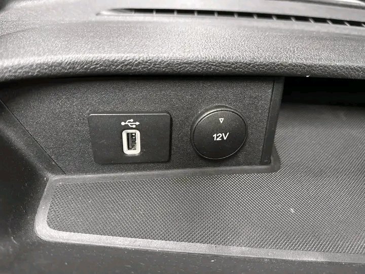 1000025589.jpg Ford Transit Custom