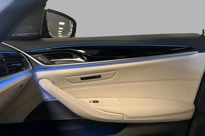 1000025686.jpg BMW 5-series