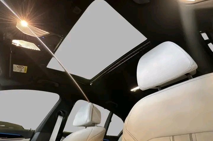 1000025689.jpg BMW 5-series