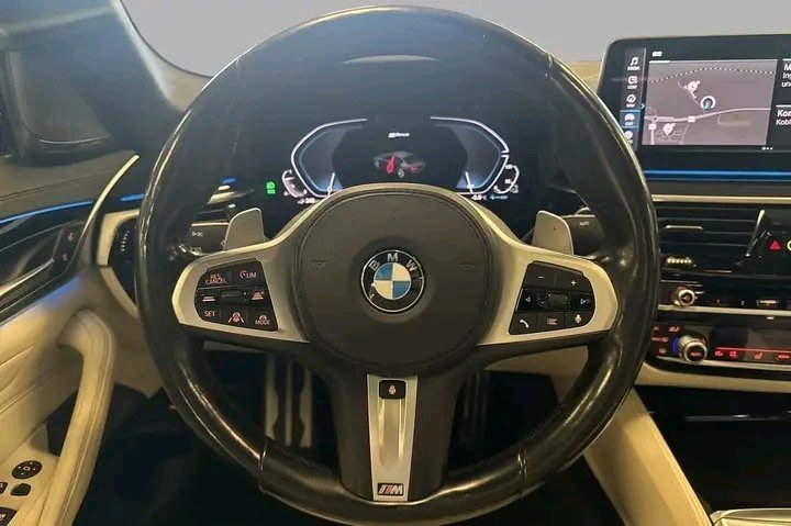 1000025691.jpg BMW 5-series