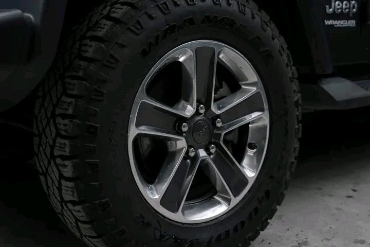 Jeep Wrangler UNLIMITED