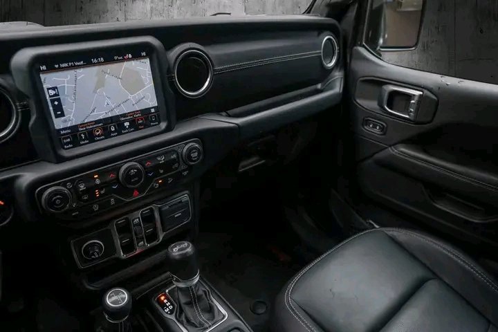 Jeep Wrangler UNLIMITED