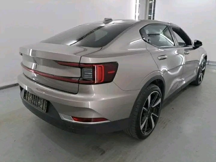 1000026061.jpg Polestar 2 Standard Range