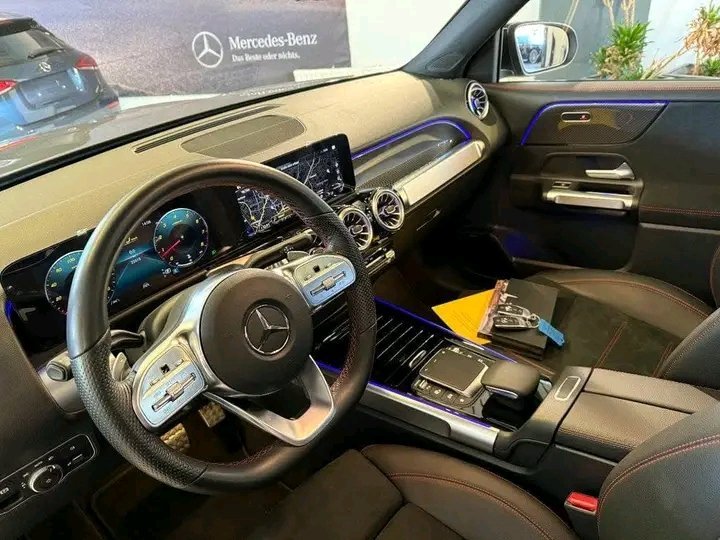 1000026224.jpg Mercedes-Benz GLB