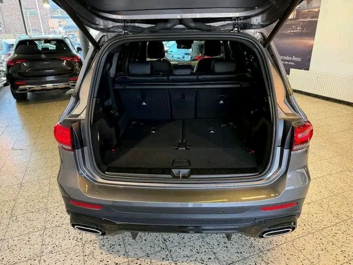 1000026236.jpg Mercedes-Benz GLB