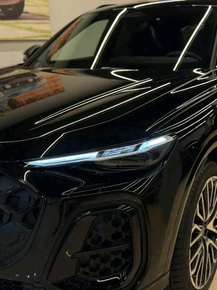 AUDI Q5 S Line 2025