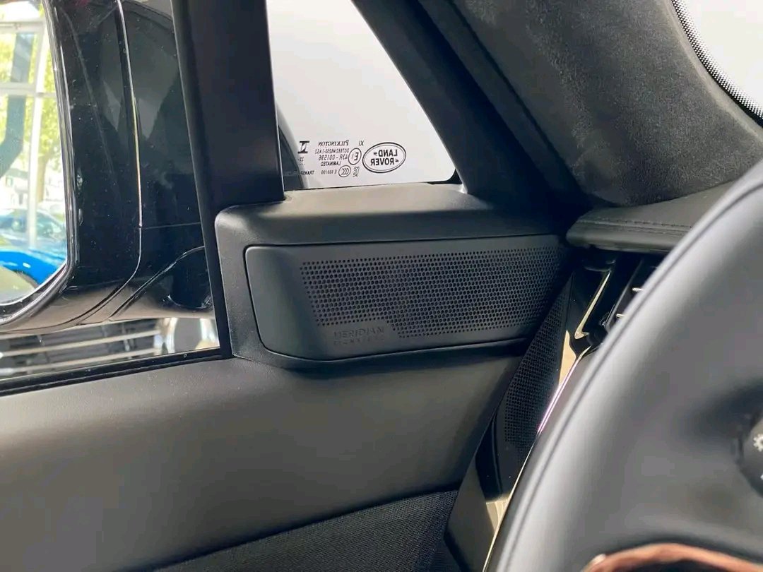 2025/10/152502.jpg Land Rover Range Rover Sport