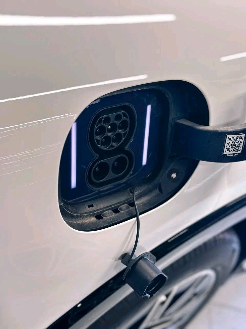 Mercedes EQS 450 4Matic European protocol