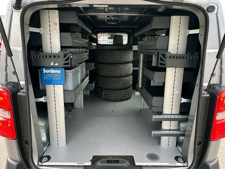 1748686594706.jpg Toyota Proace Kasten Navi Leder