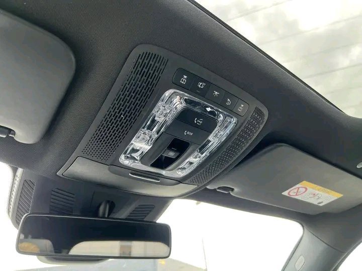 1748688446874.jpg Mercedes-Benz GLB 250 AMG