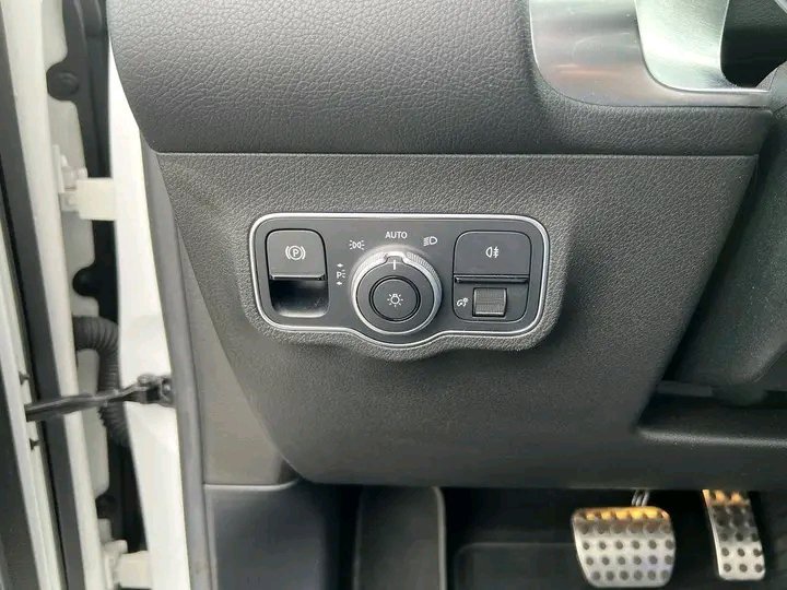 1748688449982.jpg Mercedes-Benz GLB 250 AMG