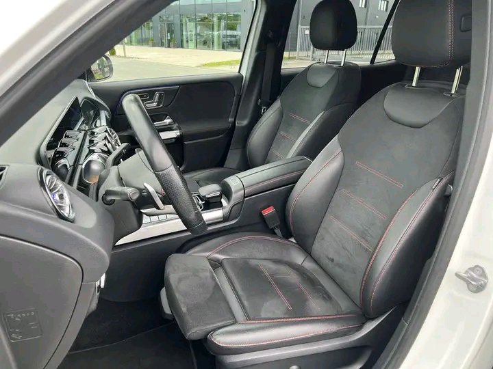 1748688460607.jpg Mercedes-Benz GLB 250 AMG