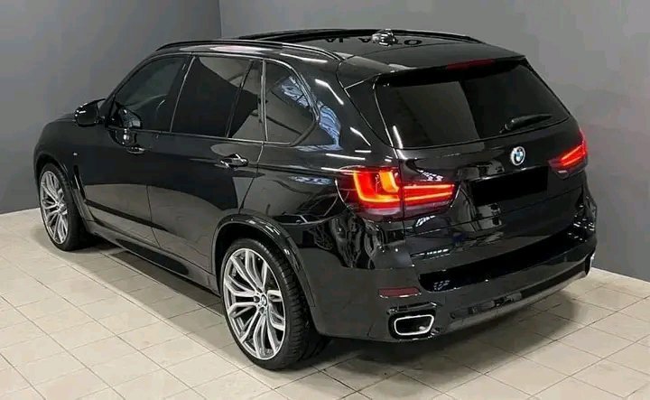 1748690098061.jpg BMW X5 xDrive30d M-sport