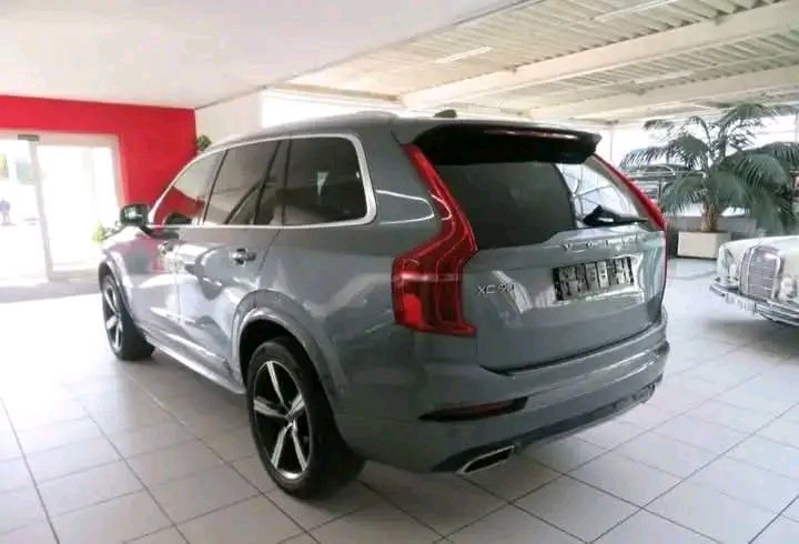 Volvo XC90 R Design AWD