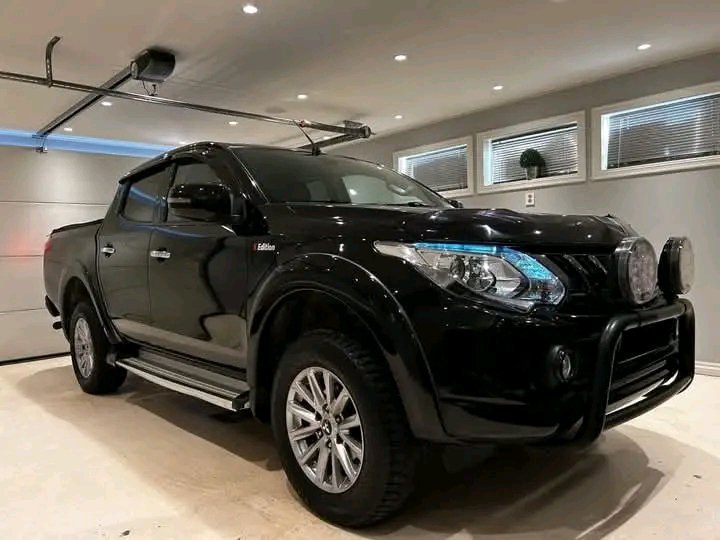 1748952052359.jpg Mitsubishi L200 181HK