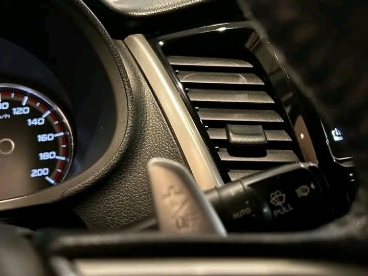 Mitsubishi L200 181HK